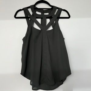 Stacy & Flowy Top dark green top!